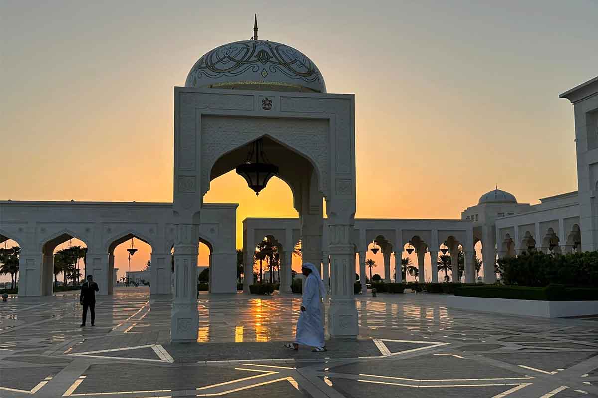 monument dubai